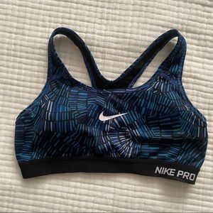 Nike Pro Sports Bra Size M